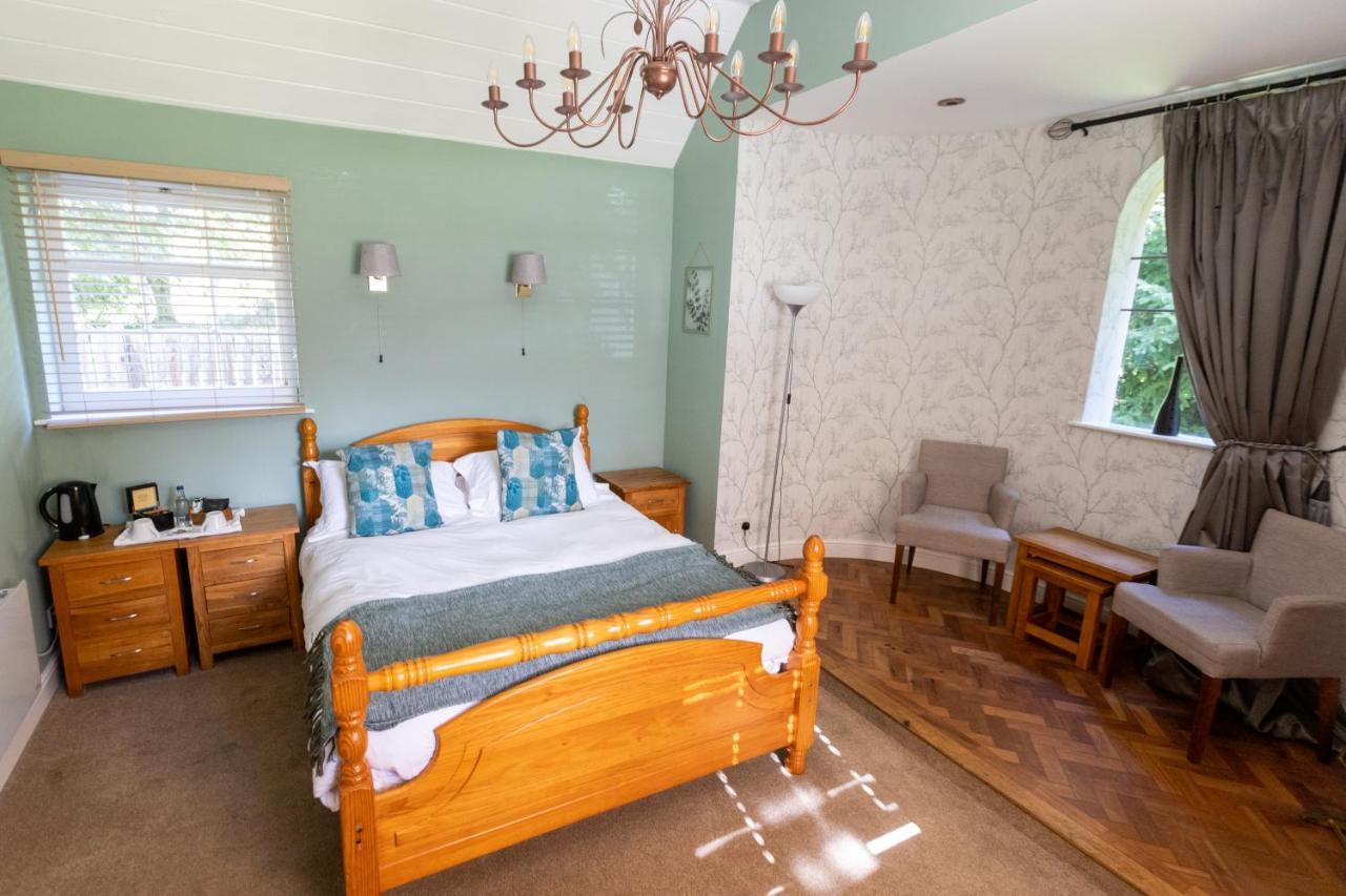 Prested Hall Braintree Ngoại thất bức ảnh